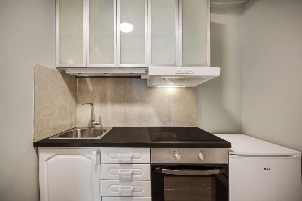 Dinbnb Homes I 4-Bedroom Historical House In Romantic Surroundings Берген Екстер'єр фото
